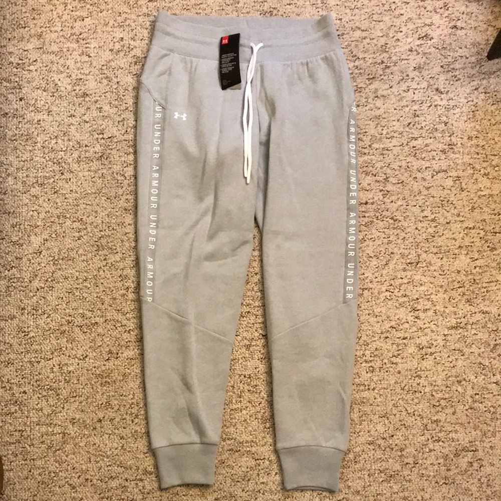 NWT Under Armour joggers